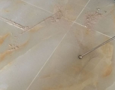齐河瓷砖空鼓维修公司分享粘合剂选择不当在瓷砖铺贴过程中可能导致以下问题