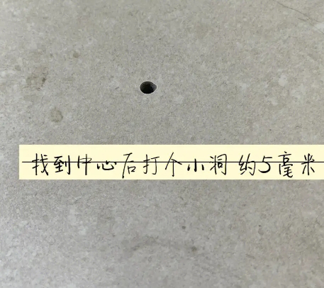 齐河瓷砖空鼓维修公司专业解答在瓷砖铺贴过程中，如果砂料搅拌不均匀，将会带来以下问题